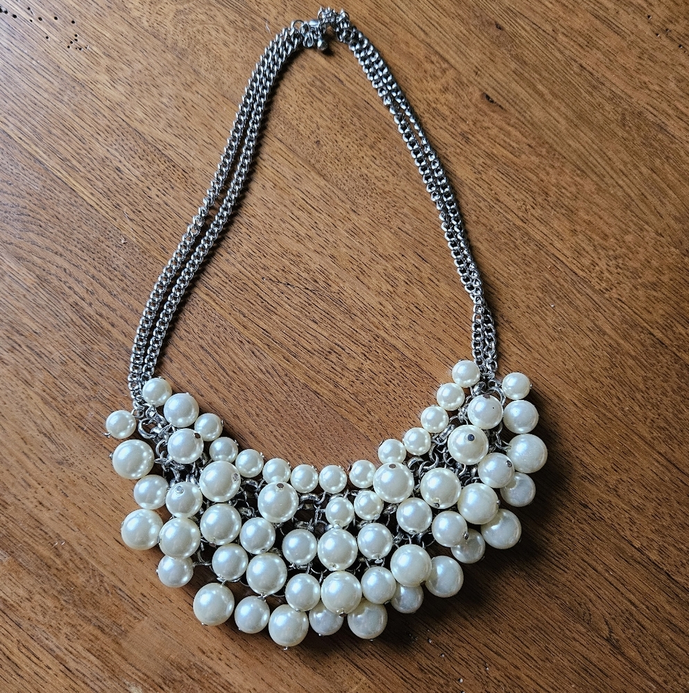 Chunky Pearl "Bib" Necklace